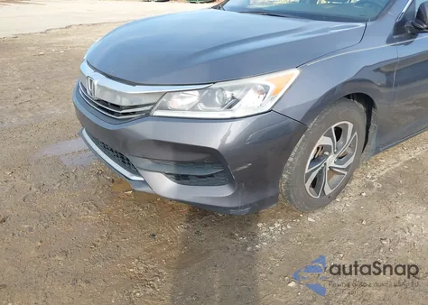 2016 Honda Accord Lx z USA, uszkodzony, nr VIN 1HGCR2F37GA174072